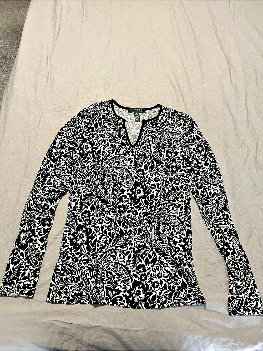 Lauren Ralph Lauren Paisley Tunic in Black & White Size Medium Like New